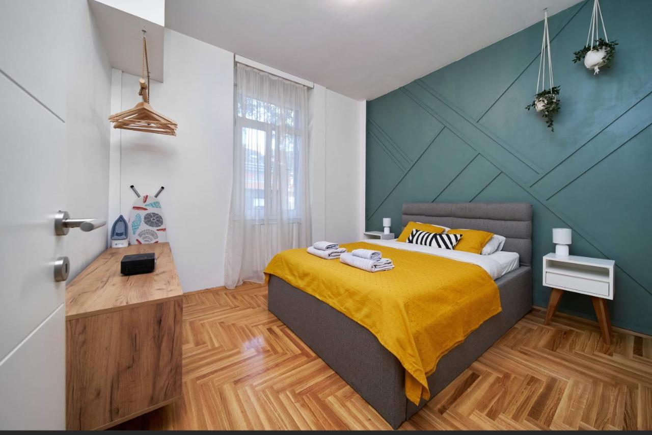 Modern Living Apt - Emberly - Private Parking Novi Sad Dış mekan fotoğraf